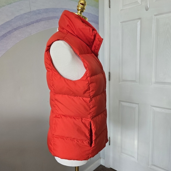 J Crew | Small | Orange Puffer Vest With Hidden Snaps & Zippers - Picture 2 of 11
